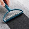 Fluff Remover Lint Brush for Clothes and Fabric